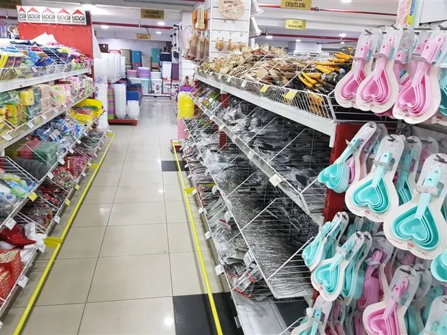 Wholesale Kitchenware & Plastic Storage Containers Collection Model 80 — Kitchenware, Glassware & Household Plastics | COIDET & ATC