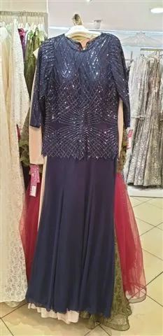 Luxury Evening & Gala Gown Collection Model 43 — Women's Fashion, Evening Gowns, Modest Wear & Hajj Clothing | COIDET & ATC