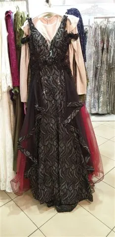 Luxury Evening & Gala Gown Collection Model 37 — Women's Fashion, Evening Gowns, Modest Wear & Hajj Clothing | COIDET & ATC