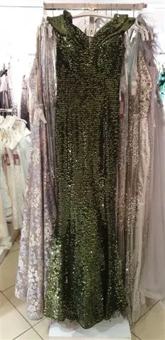 Luxury Evening & Gala Gown Collection Model 67 — Women's Fashion, Evening Gowns, Modest Wear & Hajj Clothing | COIDET & ATC