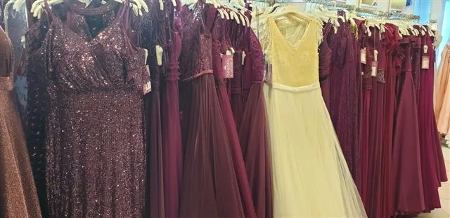 Luxury Evening & Gala Gown Collection Model 84 — Women's Fashion, Evening Gowns, Modest Wear & Hajj Clothing | COIDET & ATC