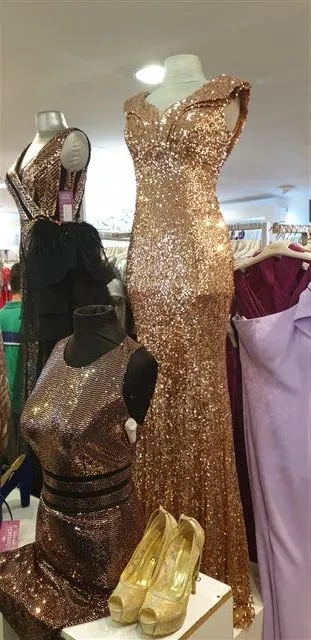 Luxury Evening & Gala Gown Collection Model 76 — Women's Fashion, Evening Gowns, Modest Wear & Hajj Clothing | COIDET & ATC