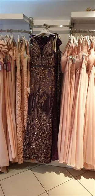 Luxury Evening & Gala Gown Collection Model 88 — Women's Fashion, Evening Gowns, Modest Wear & Hajj Clothing | COIDET & ATC