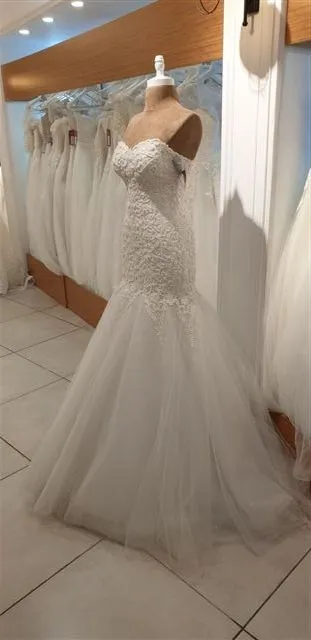 Luxury Evening & Gala Gown Collection Model 107 — Women's Fashion, Evening Gowns, Modest Wear & Hajj Clothing | COIDET & ATC