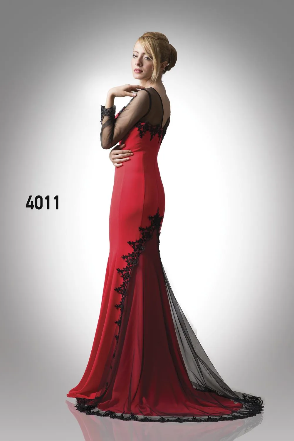 Luxury Evening & Gala Gown Collection Model 123 — Women's Fashion, Evening Gowns, Modest Wear & Hajj Clothing | COIDET & ATC