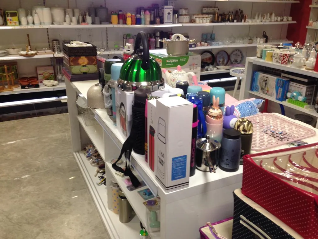 Wholesale Kitchenware & Plastic Storage Containers Collection Model 69 — Kitchenware, Glassware & Household Plastics | COIDET & ATC