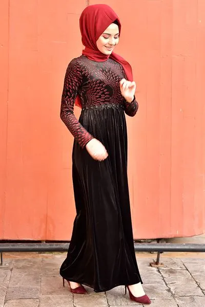 Daisy Embellished Velvet Dress Red Mrg — Export Series 65 — Women's Fashion, Evening Gowns, Modest Wear & Hajj Clothing | COIDET & ATC